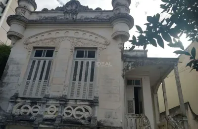 Casa com 4 quartos à venda na Rua Dr. Lacerda Sobrinho, 172, Centro, Campos dos Goytacazes
