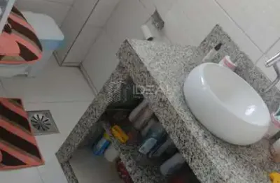 Apartamento de 2 dormitórios no centro de campos dos goytacazes - 68m² por r$ 210.000 para venda e locação.