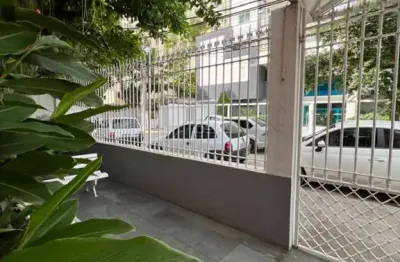 Prédio com estrutura para escolas, clinicas, restaurante...