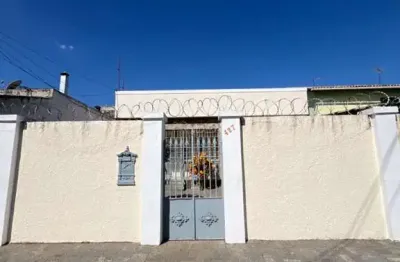 Casa com 4 quartos à venda na Rua Riachuelo, 427, Parque Turf Club, Campos dos Goytacazes
