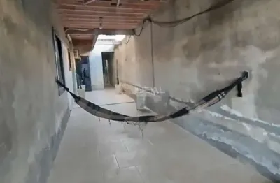 Casa com 3 quartos à venda na Rua Dr. Luiz Carlos De Barros Viana, 426, Parque Imperial, Campos dos Goytacazes