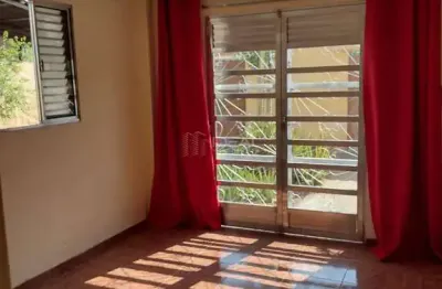 Casa com 2 quartos à venda na Rua Resende, 73, Parque Guarus, Campos dos Goytacazes