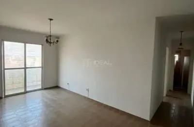 Apartamento com 2 quartos para alugar na Avenida Alberto Torres, 144, Centro, Campos dos Goytacazes