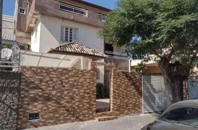 Casa com 5 quartos para alugar na Rua Riachuelo, 655, Parque Turf Club, Campos dos Goytacazes