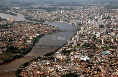 Apartamento à venda na Rua Joaquim Suma, 154, Parque Pecuária, Campos dos Goytacazes