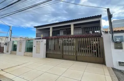 Casa com 3 quartos à venda na Rua Eloi Ribeiro, 17, Parque Jóquei Club, Campos dos Goytacazes
