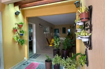 Casa com 3 quartos à venda na Rua Castro Alves, 59, Parque João Maria, Campos dos Goytacazes