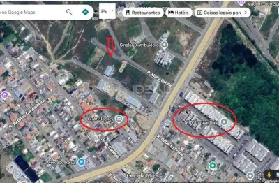 Terreno à venda na Praça Santíssimo Salvador, Vila da Rainha, Campos dos Goytacazes