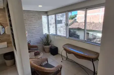 Apartamento com 2 quartos para alugar na Rua Barão da Lagoa Dourada, 119, Centro, Campos dos Goytacazes