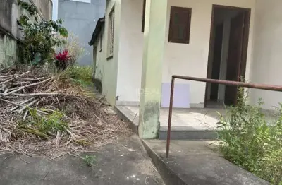 Casa com 3 quartos à venda na Rua Carlos Lacerda, 533, Parque Rosário, Campos dos Goytacazes