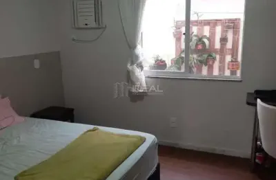 Apartamento com 2 quartos à venda na Rua Major Euclides Maciel, Parque Turf Club, Campos dos Goytacazes