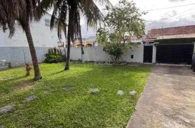 Casa com 4 quartos à venda na Rua Maria da Silva Peçanha, 49, Parque São Benedito, Campos dos Goytacazes