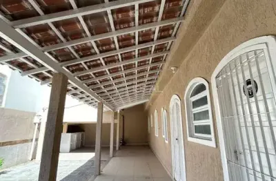 Casa com 2 quartos à venda na Rua Monsenhor Aquiles, 41, Parque Jóquei Club, Campos dos Goytacazes