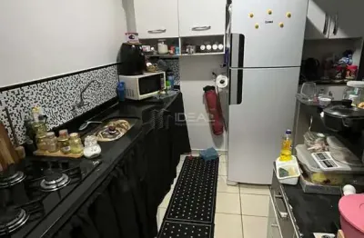 Casa dos sonhos à venda: conforto e lazer em condomínio completo!