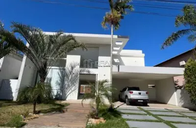 Casa com 3 quartos à venda na Rua José Lizandro Albernaz Gomes, 52, Vila da Rainha, Campos dos Goytacazes