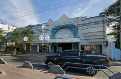 Casa comercial à venda na Avenida Vinte e Oito de Março, 13, Centro, Campos dos Goytacazes