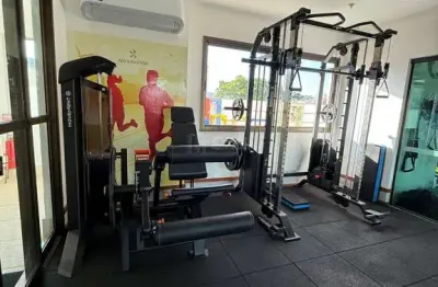 Apartamento com 4 quartos para alugar na Rua Salvador Correia, 199, Centro, Campos dos Goytacazes