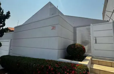 Casa com 4 quartos à venda na Rua Jerônyma Paes Benjaminm-169, Jardim São Bento, Campo Grande