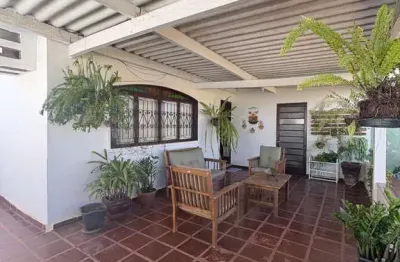Casa com 3 quartos à venda na Rua Abraão Elias, 251, Parque Residencial Maria Aparecida Pedrossian, Campo Grande