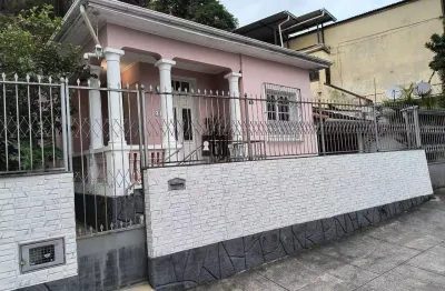 Casa com 3 quartos, 127 m², à venda por r$ 550.000- costa carvalho - juiz de fora/mg