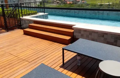 Loft Duplex Mobiliado | Prédio Novo com Piscina | 3 Quadras do Mar – Novo Campeche | R$ 1.070.000