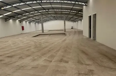 Laje comercial moderna para alugar no pinheirinho dentro do primeiro open mall de curitiba - 900m²