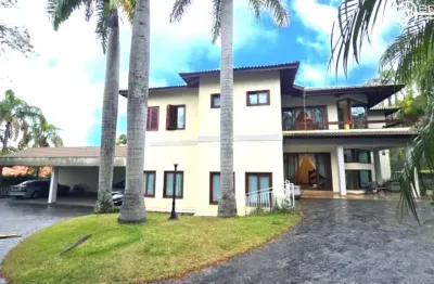 Condomíno terras em itu - linda casa com acabamento em madeira