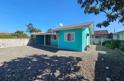 1029 - casa mista com 2 dormitórios - 700m do mar | salinas - barra do sul