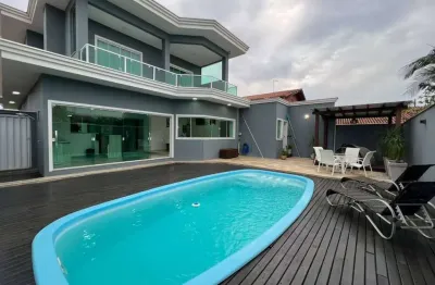 0942- sobrado alto padrão (100% mobiliado) - 200m do mar | centro - bbs