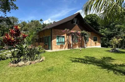 0842 - chácara estilo colonial com terreno de 4.028,00m² e com riacho | bbs