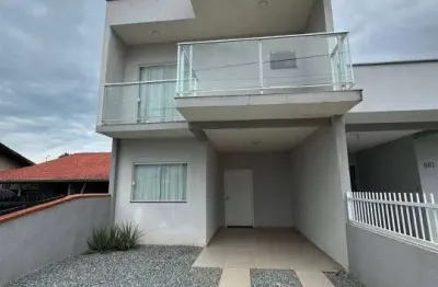 2160 - sobrado com 3 dormitórios - região do pa 24hrs - centro bbs