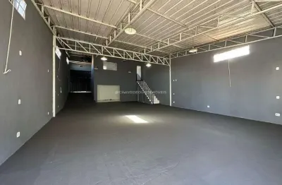 Barracão / Galpão / Depósito para alugar na Nossa Senhora da Abadia, Uberaba 