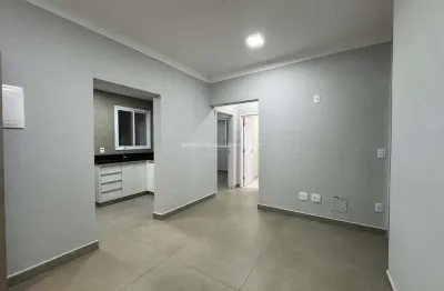 Apartamento á venda com 2 quartos e 1 suítes . localizado no bairro santa maria em uberaba