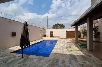 Casa com 2 quartos à venda no Parque das Laranjeiras, Uberaba 