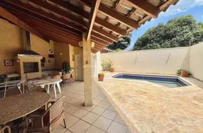 Ampla casa à venda no bairro santa maria – conforto, versatilidade e lazer completo em uberaba.