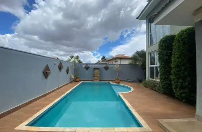 Casa à venda com 4 suítes localizada no condomínio flamboyant i.