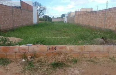 Terreno à venda no Parque das Laranjeiras, Uberaba 