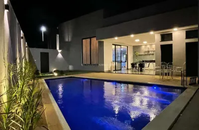 Casa à venda em uberaba, localizada no exclusivo condomínio estância dos ipês.