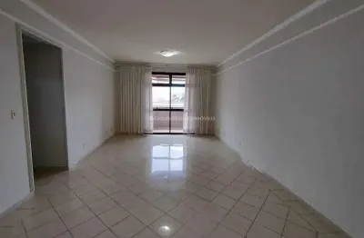 Apartamento à venda de 3 quartos próximo a igreja da medalha, em uberaba.