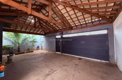 Casa com 2 quartos à venda no Parque das Laranjeiras, Uberaba 