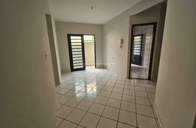 Apartamento com 2 quartos para alugar no Santa Maria, Uberaba 