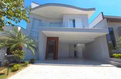 Linda casa no villagio milano — conforto, praticidade e ótimo padrão de acabamento