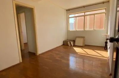 Oportunidade única.  apartamento centro.  excelente p/ investidores. locação garantida.