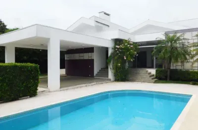 Casa para alugar em vinhedo, condomínio estância marambaia, com 3 suítes, com 350 m²