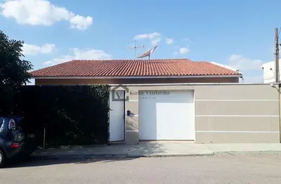 Casa com 3 quartos à venda no Centro, Vinhedo 