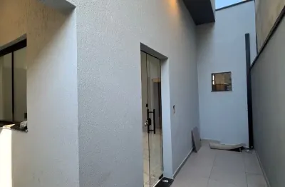 Casa com 3 quartos à venda na Avenida Coronel Armando Rubens Storino, 10, Parque Real, Pouso Alegre