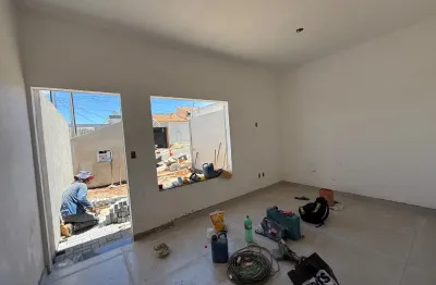 Casa com 2 quartos à venda na Rua Tenente Antenor Rezende, 80, Parque Real, Pouso Alegre