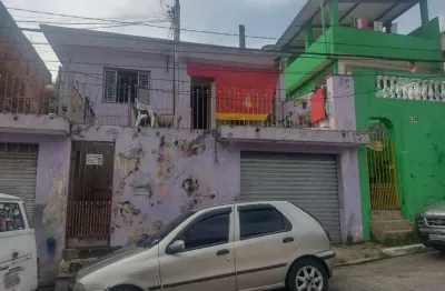 Espetacular terreno com propriedade para investimento ou construção