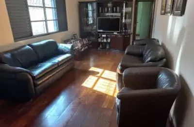 Casa com 3 quartos à venda na rua tremedal, carlos prates, belo horizonte, 340 m2 por r$ 1.100.000