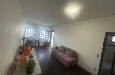 Casa com 7 quartos à venda na rua barão de aiuruoca, joão pinheiro, belo horizonte, 324 m2 por r$ 865.000